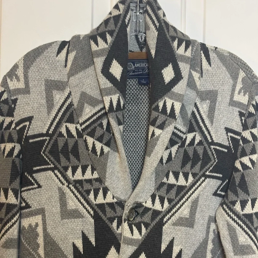 EUC American Rag Mens Cotton Knit Cardigan in shades of grey size Small